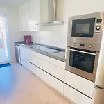 Appartement Punta Prima Indoor & Outdoor Pool