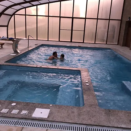 아파트 Punta Prima Indoor & Outdoor Pool *
