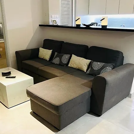 Apartment Punta Prima Indoor & Outdoor Pool *