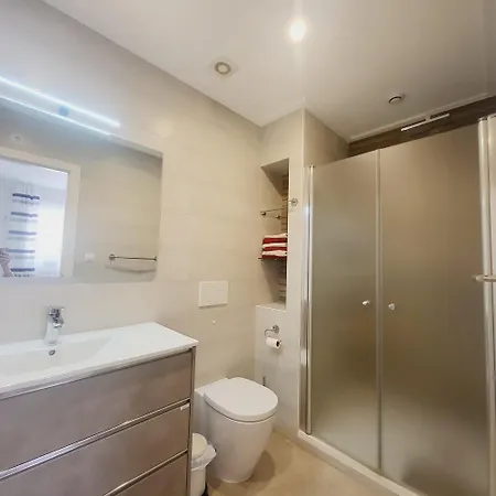 아파트 Punta Prima Indoor & Outdoor Pool 또레비에하